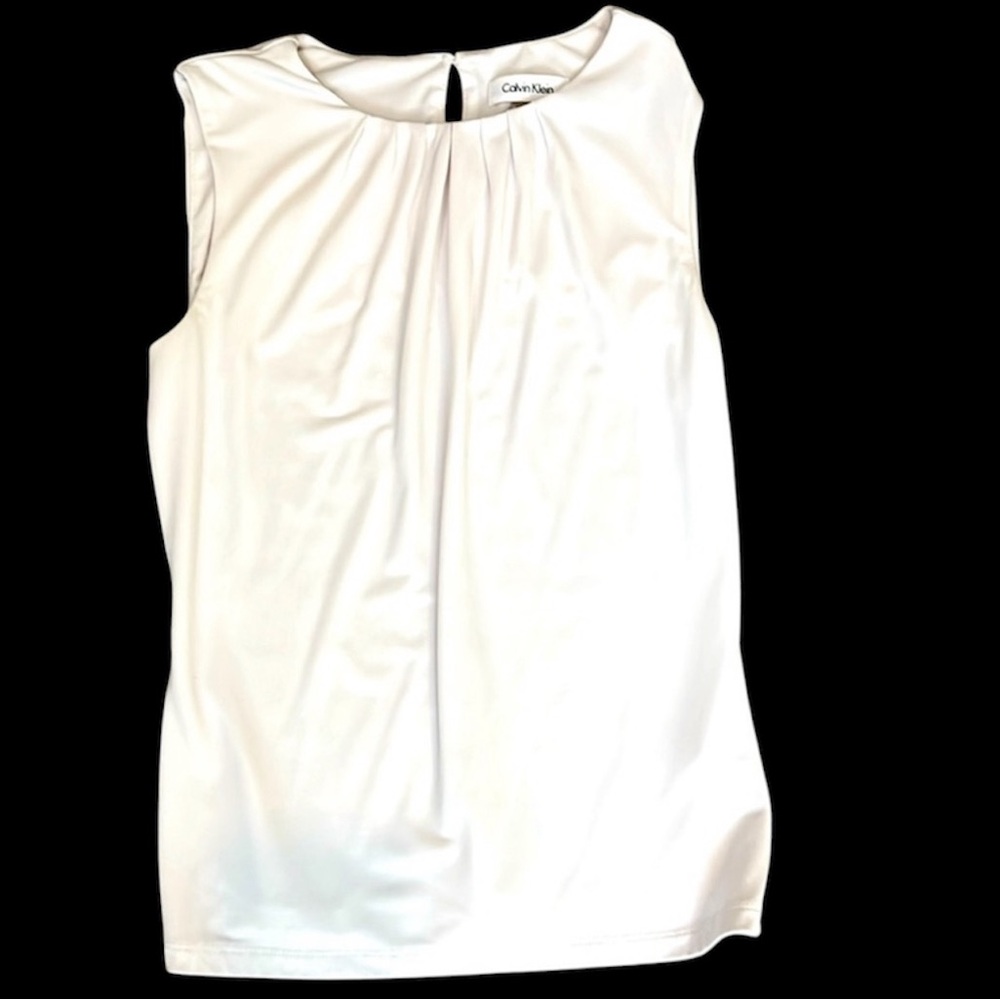 🛍️[10X$30] White Viscose Top Office Wear CK